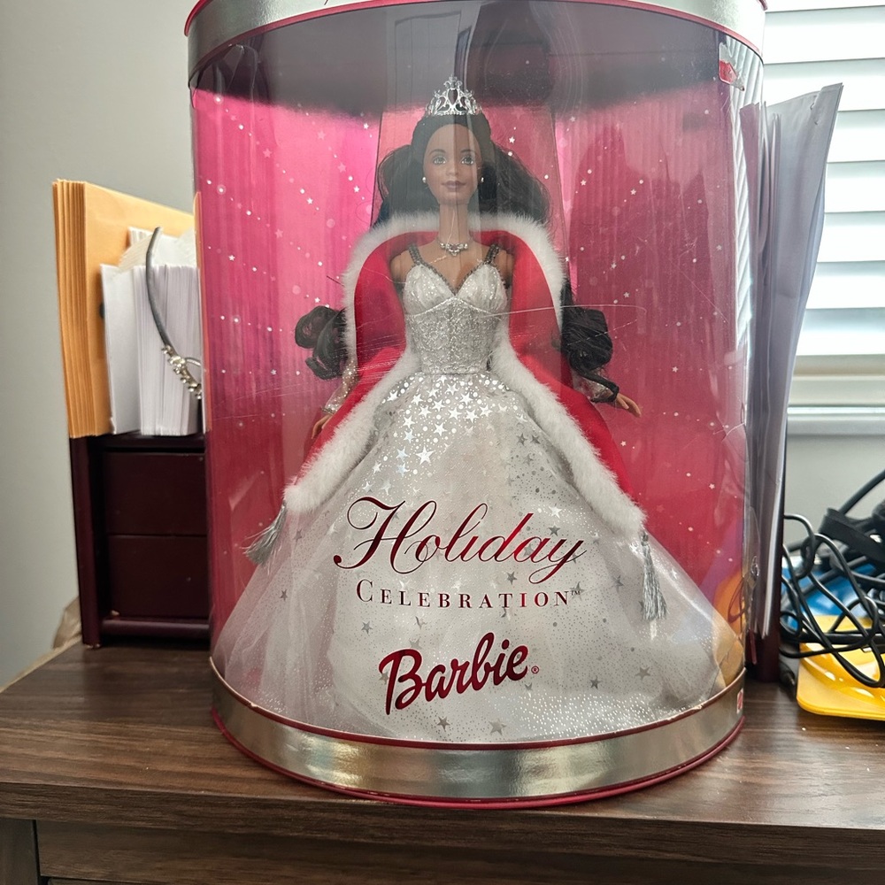 vintage Barbie Holiday 2001 Celebration Doll